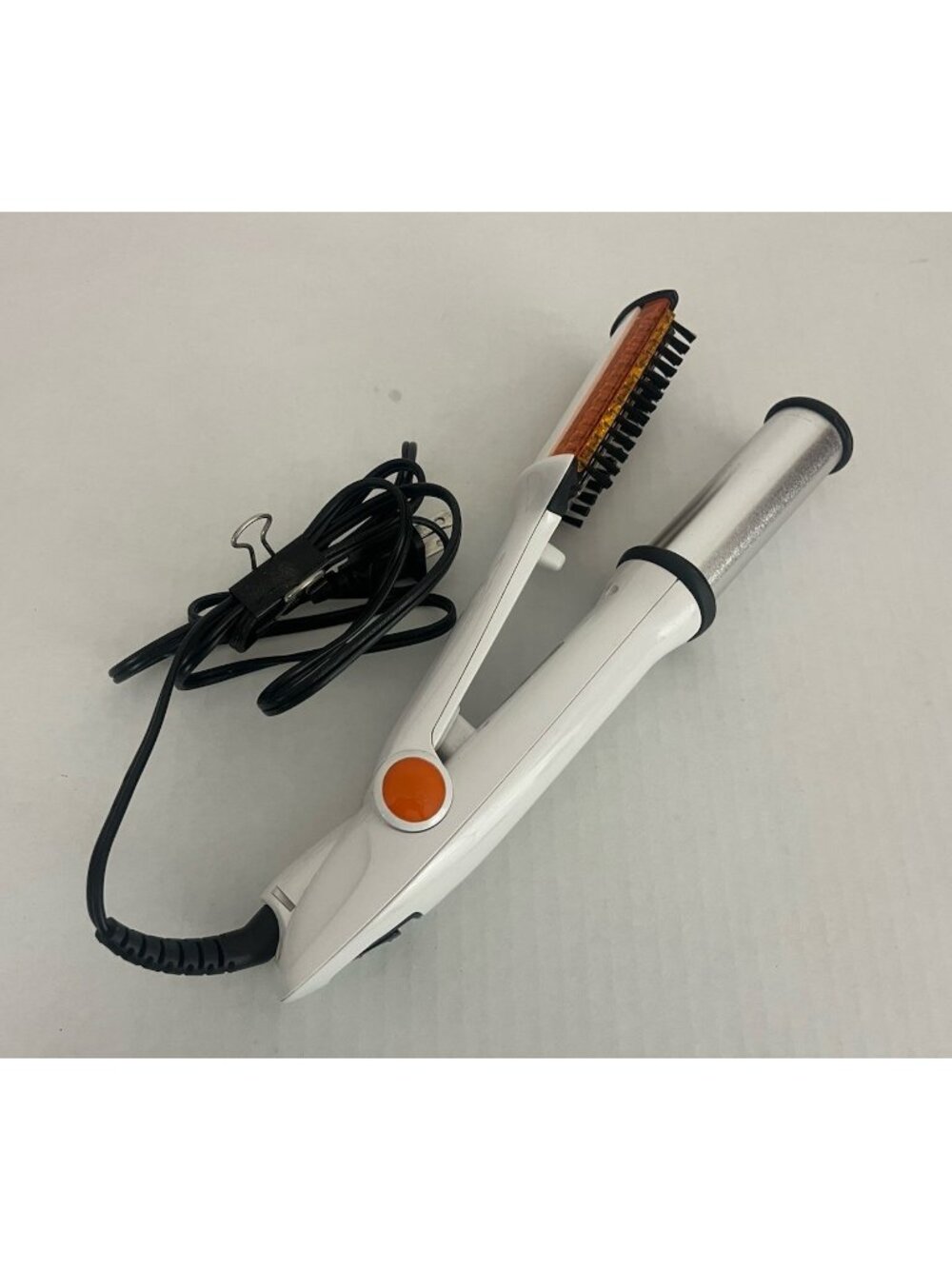 Instyler Rotating Hair Curling Iron ISE1001.1 White 1 1/4" Barrel Tested Works